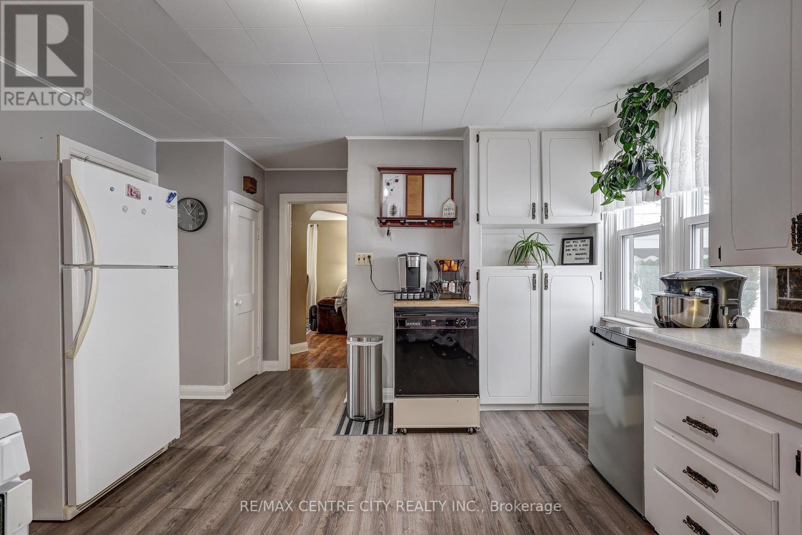 6745 Richmond Road, Malahide, Ontario  N5H 2R5 - Photo 14 - X12638540