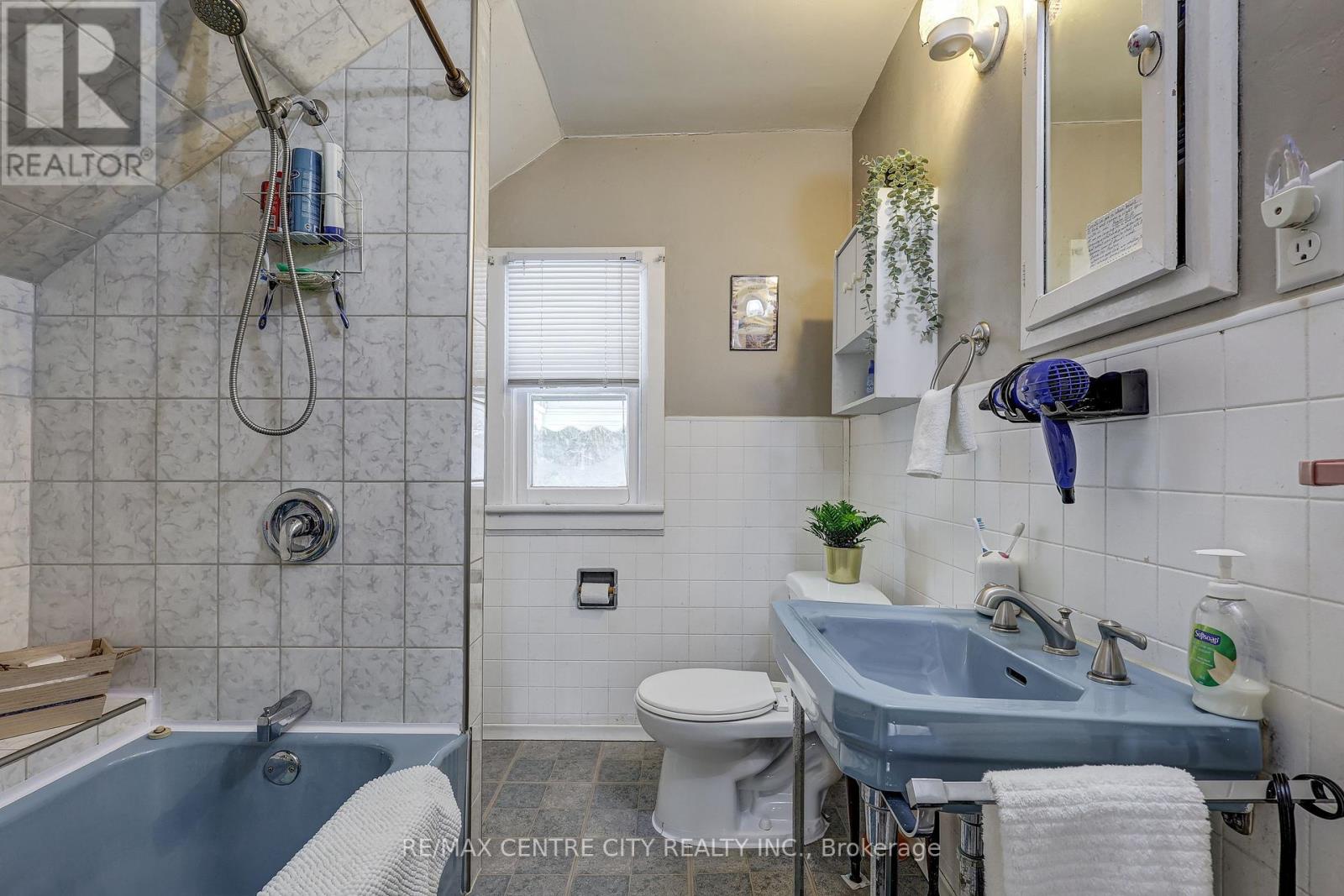 6745 Richmond Road, Malahide, Ontario  N5H 2R5 - Photo 23 - X12638540