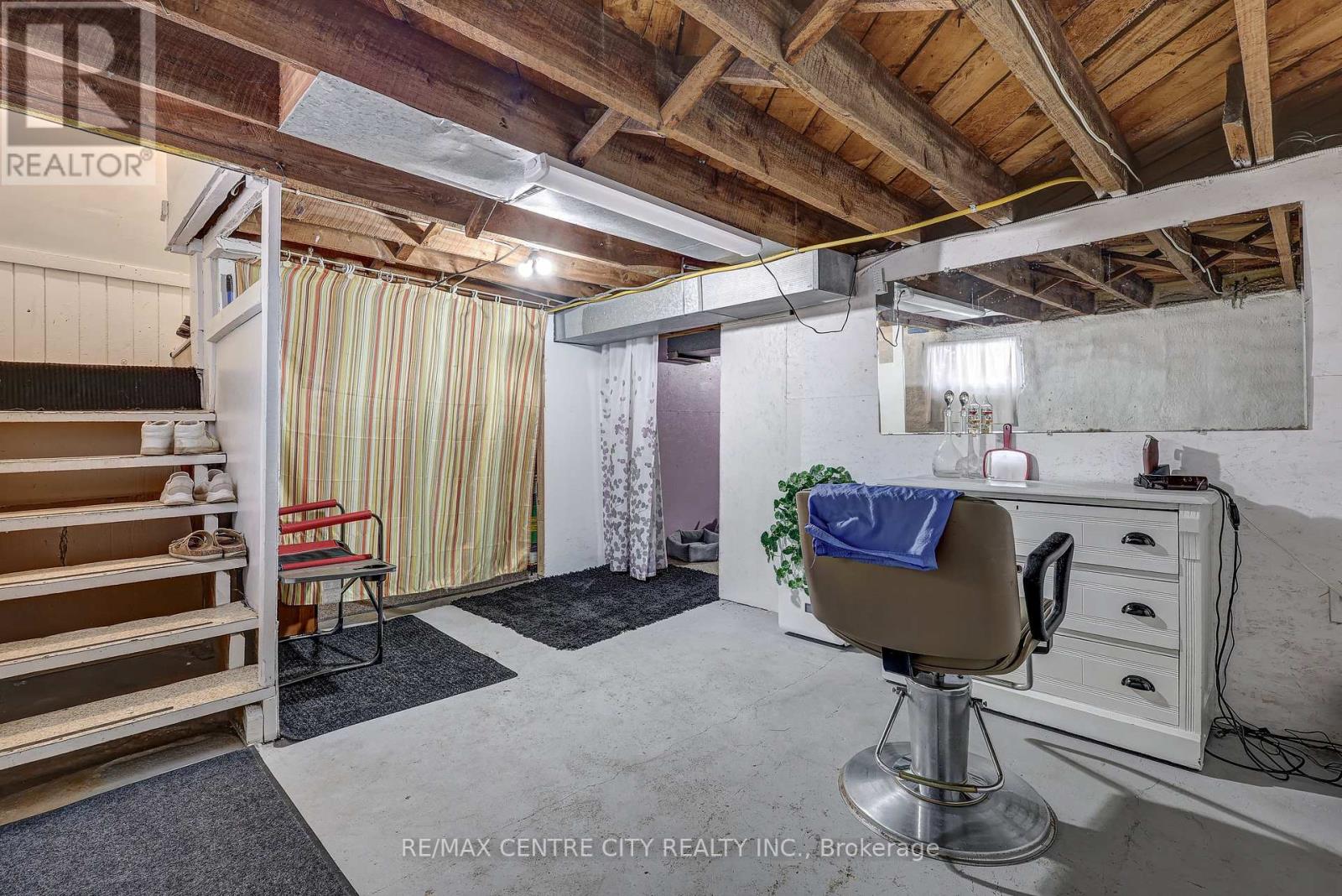 6745 Richmond Road, Malahide, Ontario  N5H 2R5 - Photo 24 - X12638540