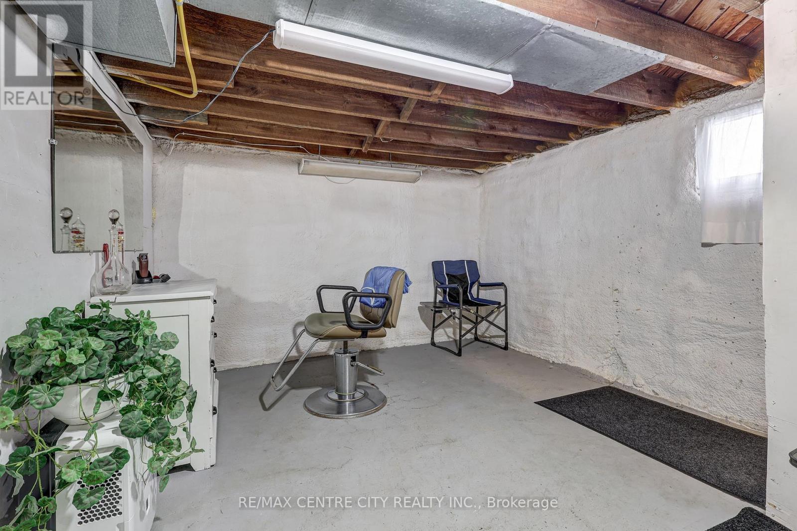 6745 Richmond Road, Malahide, Ontario  N5H 2R5 - Photo 25 - X12638540