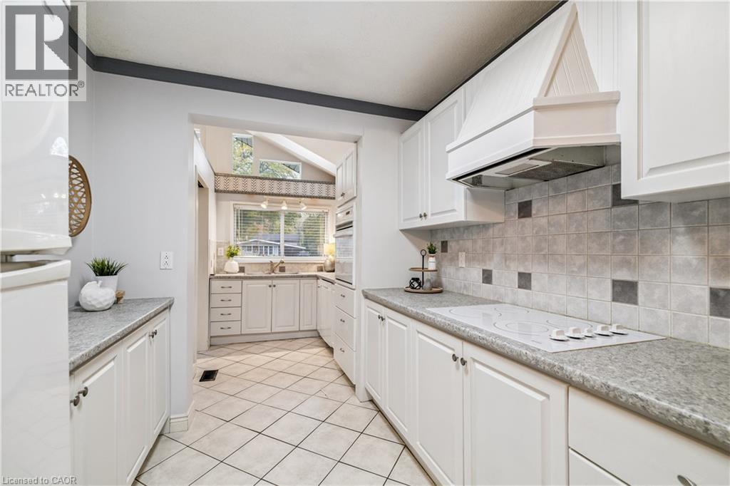 532 Elwood Road, Burlington, Ontario  L7N 3C7 - Photo 13 - 40786453