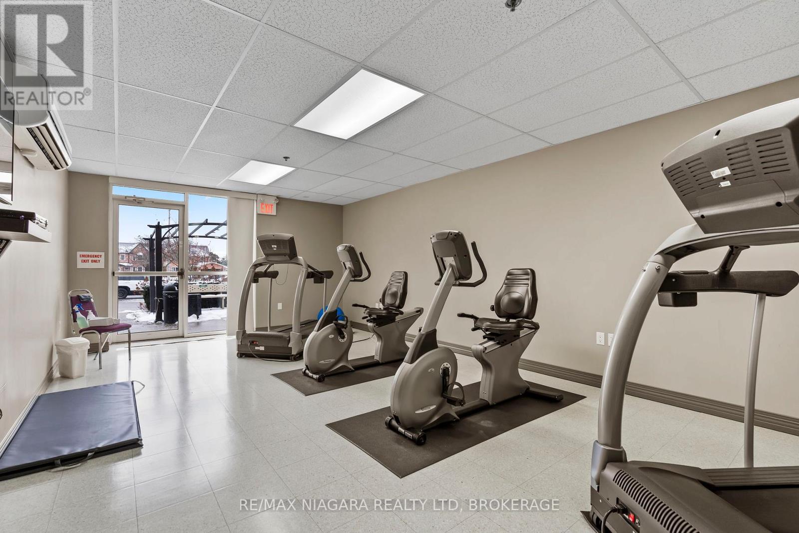 308 - 141 Vansickle Road, St. Catharines, Ontario  L2S 0E5 - Photo 35 - X12638602