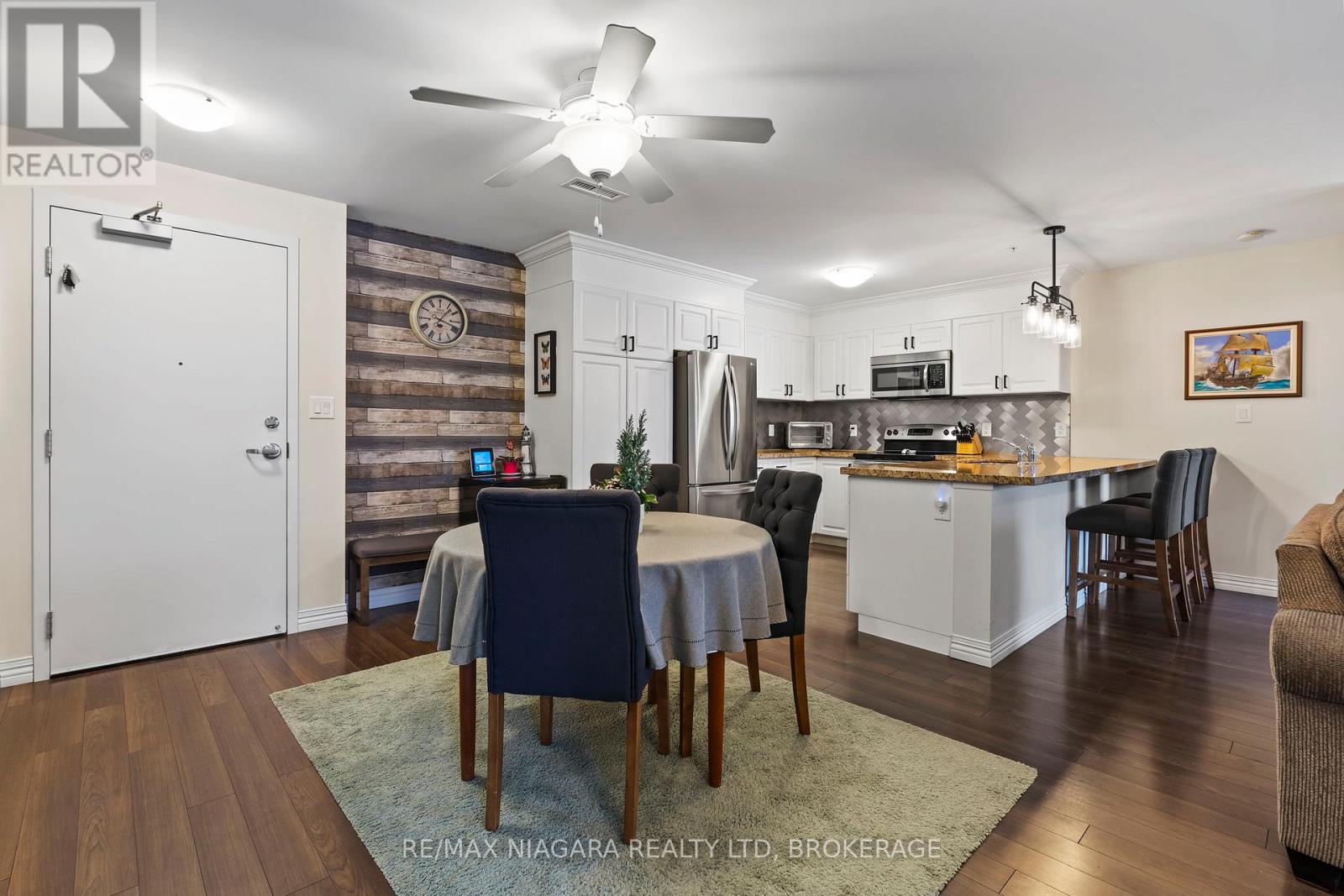 308 - 141 Vansickle Road, St. Catharines, Ontario  L2S 0E5 - Photo 5 - X12638602