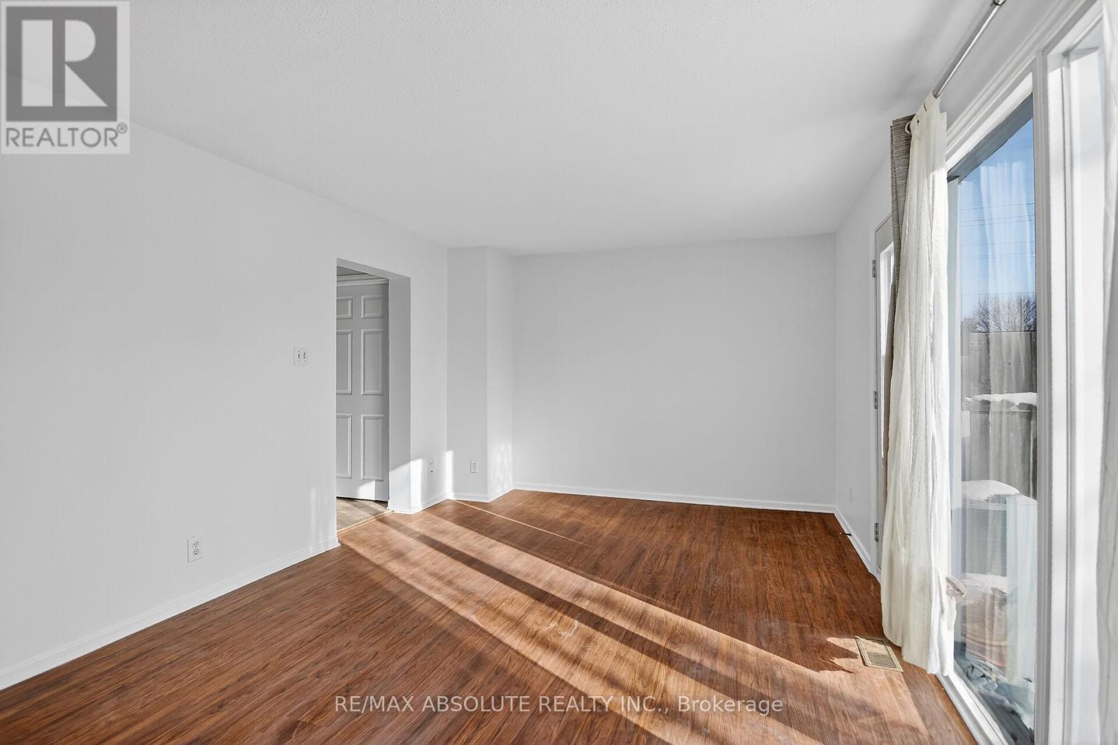 2628 Baseline Road, Ottawa, Ontario  K2H 7B4 - Photo 22 - X12615500