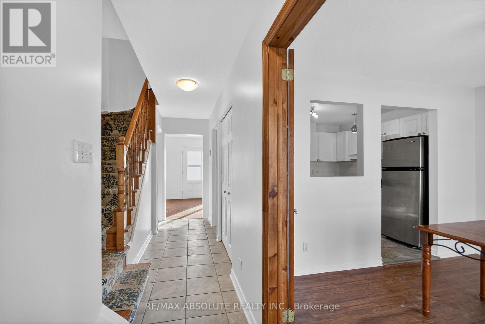 2628 Baseline Road, Ottawa, Ontario  K2H 7B4 - Photo 6 - X12615500