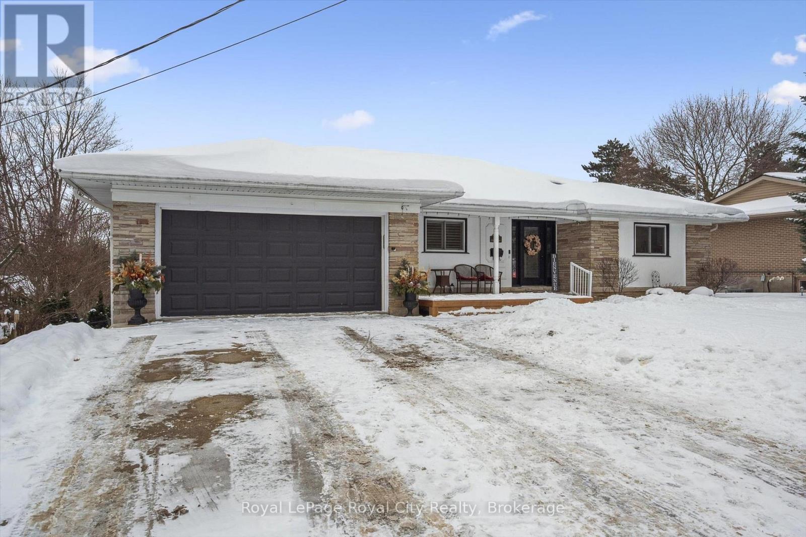 78 Callander Drive, Guelph, Ontario N1E 4H8 - Photo 2 - X12638578