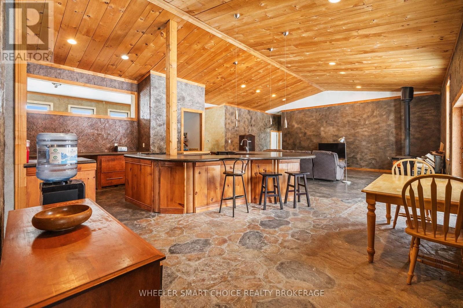 11441 Levere Road, North Dundas, Ontario  K0E 1S0 - Photo 15 - X12638546