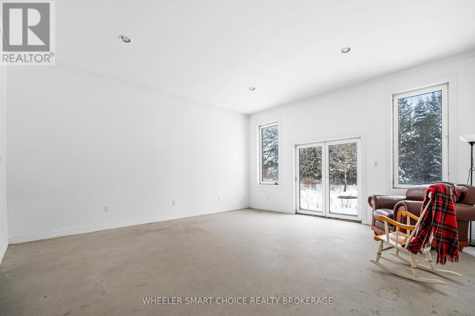 11441 Levere Road, North Dundas, Ontario  K0E 1S0 - Photo 33 - X12638546