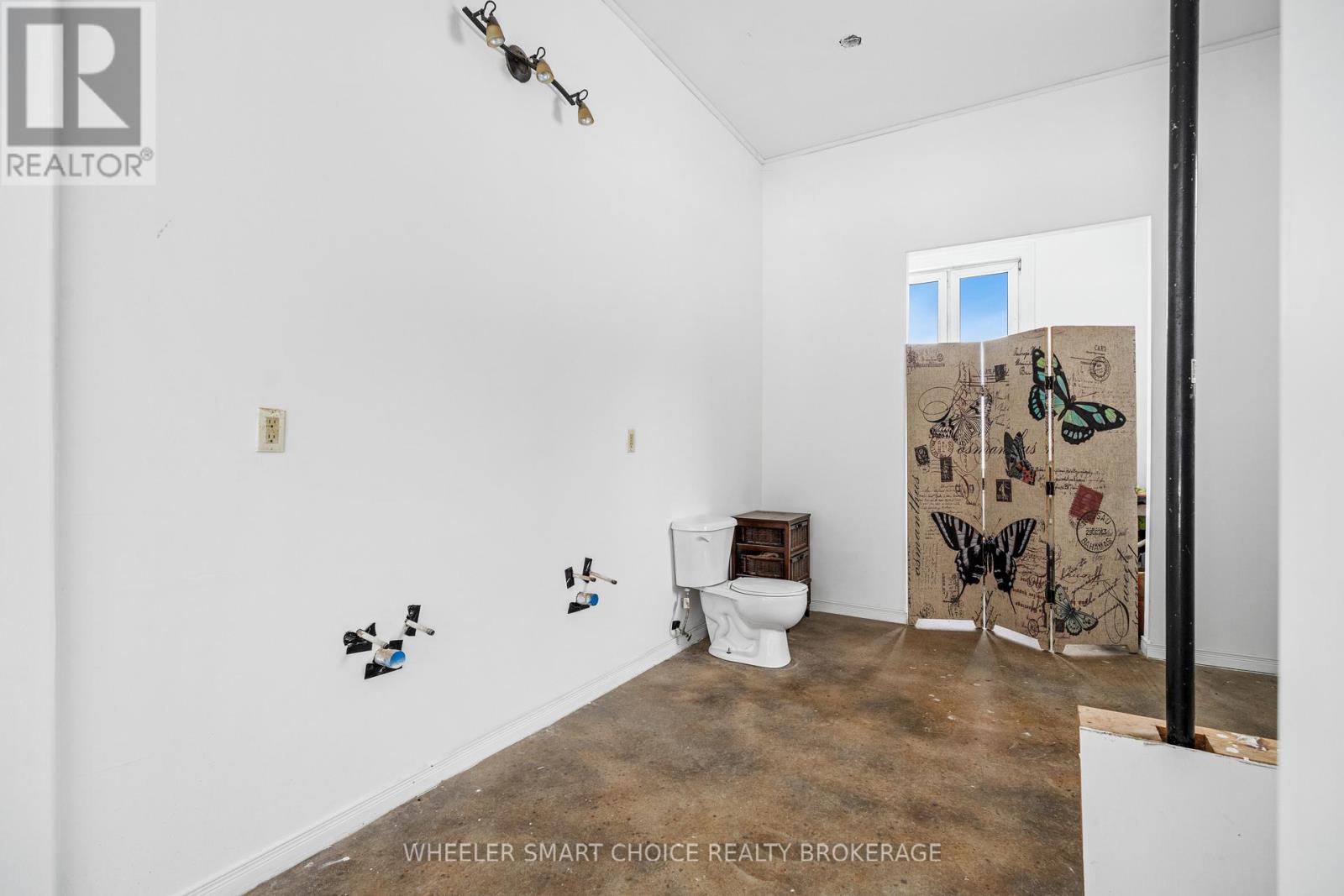 11441 Levere Road, North Dundas, Ontario  K0E 1S0 - Photo 36 - X12638546