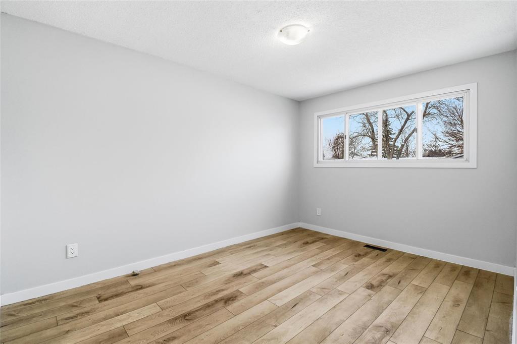 297 Adsum Drive, Winnipeg, Manitoba  R2P 0V9 - Photo 12 - 202529726