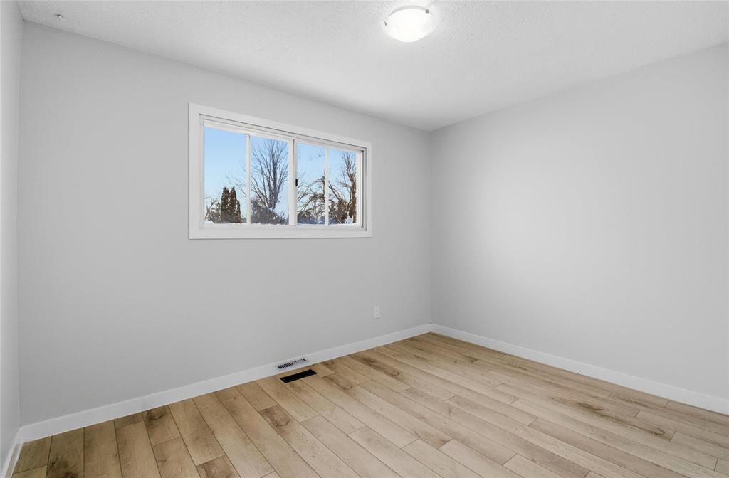 297 Adsum Drive, Winnipeg, Manitoba  R2P 0V9 - Photo 14 - 202529726