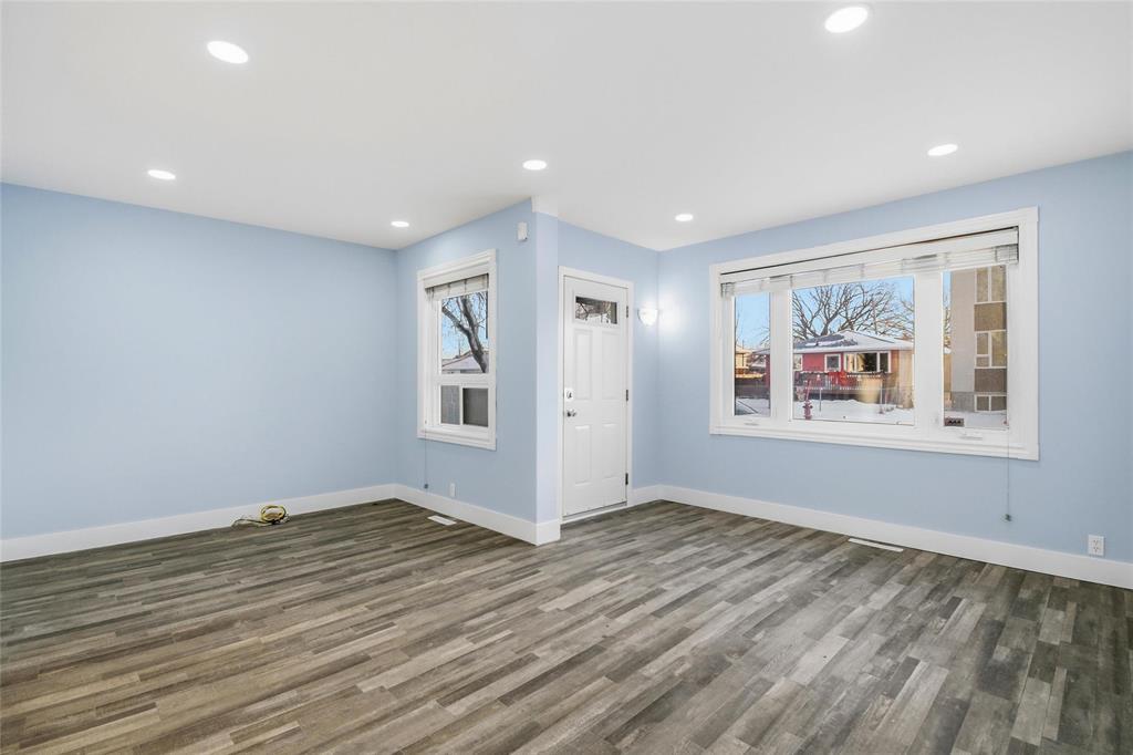 1991 Ross Avenue W, Winnipeg, Manitoba  R2R 0E8 - Photo 5 - 202529943