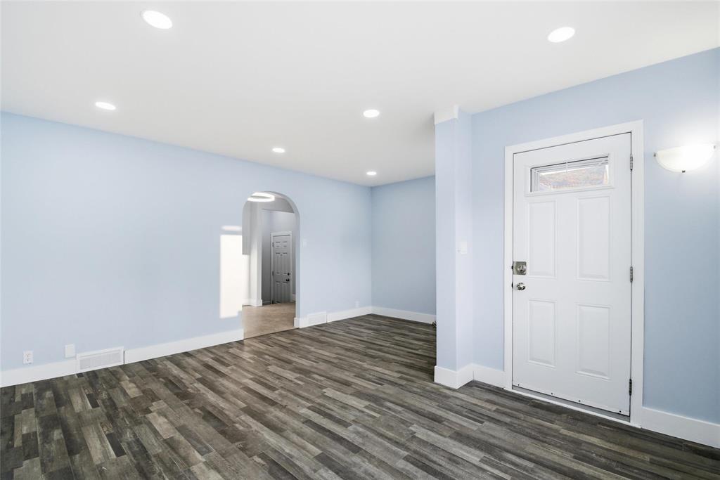 1991 Ross Avenue W, Winnipeg, Manitoba  R2R 0E8 - Photo 6 - 202529943