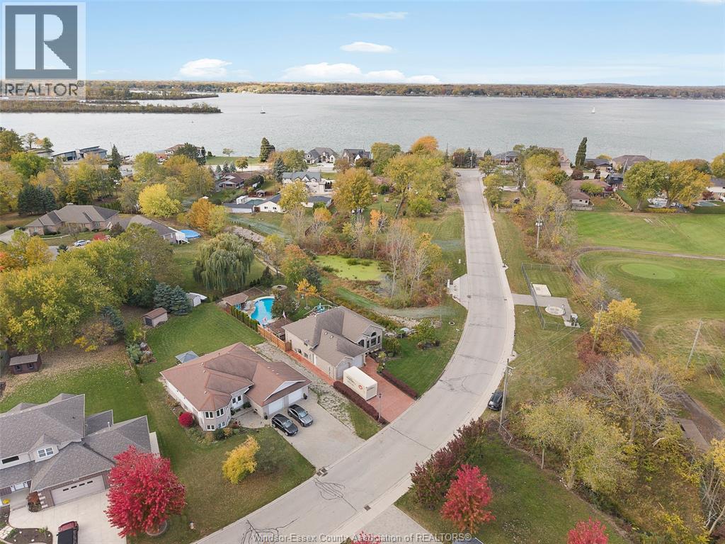 1 Kingsbridge Drive, Amherstburg, Ontario N9V 4A4 - Photo 48 - 25031780