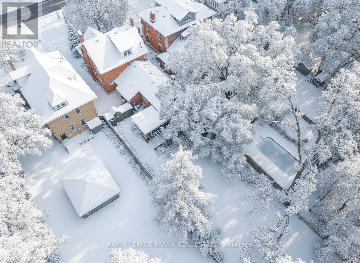 76 Bond Street W, Kawartha Lakes, Ontario  K9V 3R4 - Photo 45 - X12468918