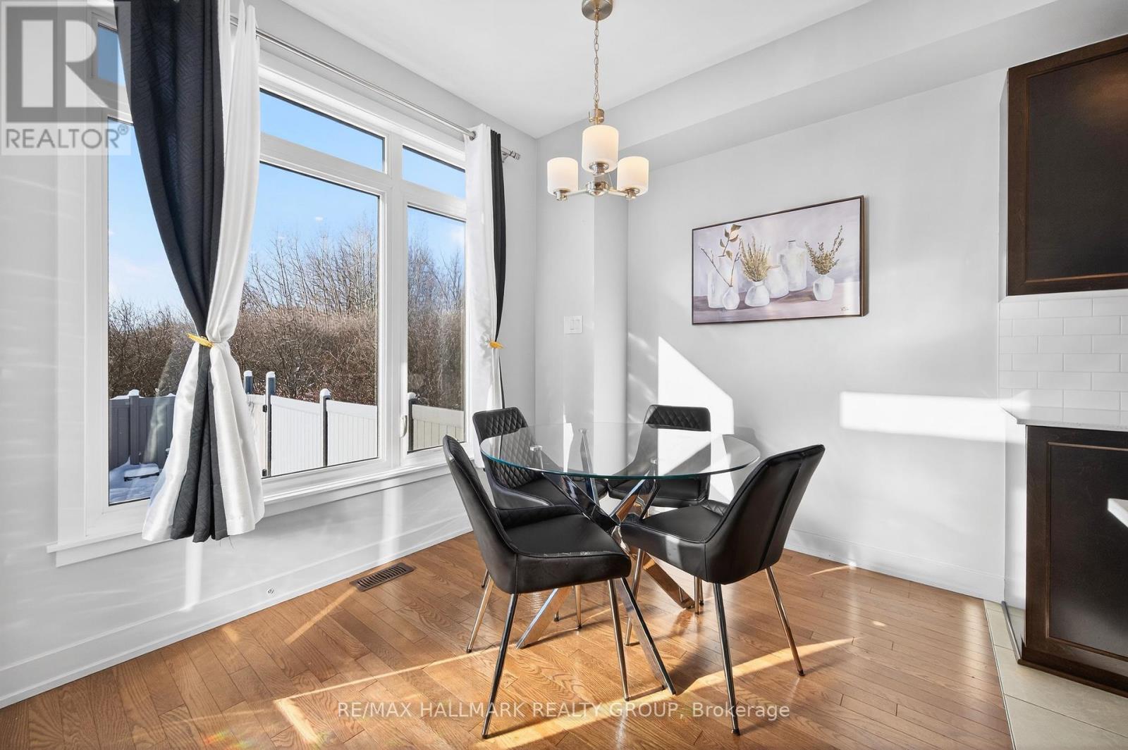 307 Ibanez Walk, Ottawa, Ontario  K1T 0V8 - Photo 16 - X12637830