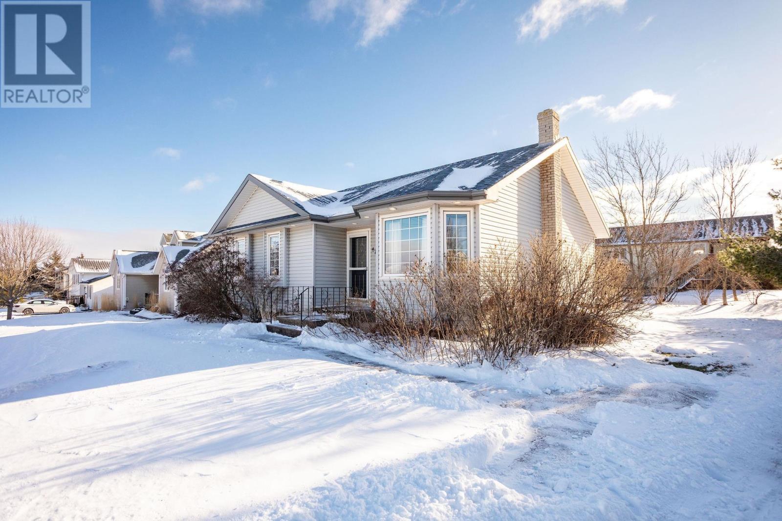 47 Kenwood Circle, West Royalty, Prince Edward Island  C1E 1Z8 - Photo 1 - 202529532