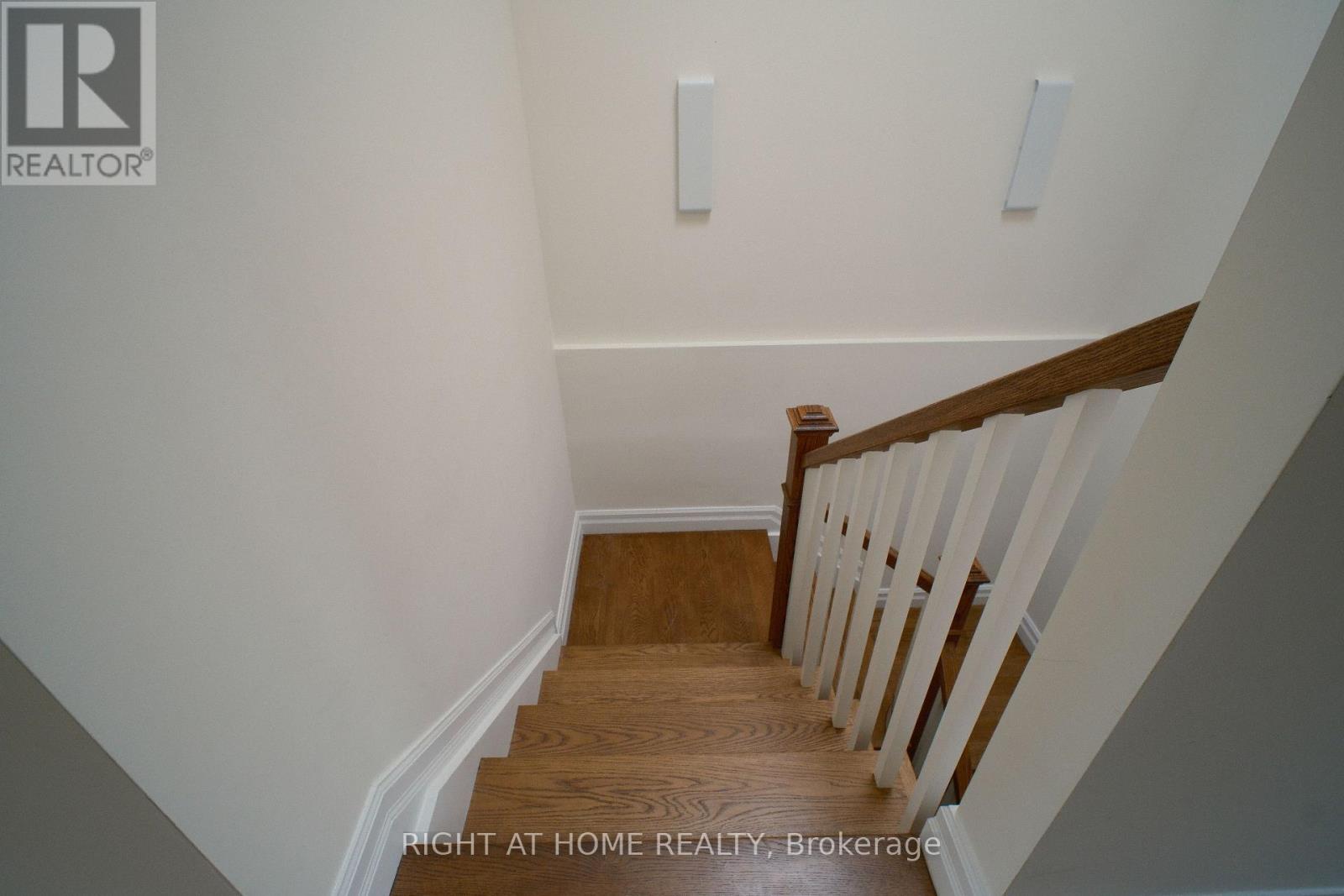 13 Yarmouth Gardens, Toronto (Annex), Ontario  M6G 1W3 - Photo 22 - C12638556