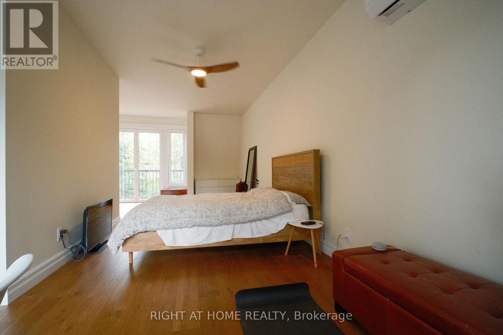 13 Yarmouth Gardens, Toronto (Annex), Ontario  M6G 1W3 - Photo 24 - C12638556