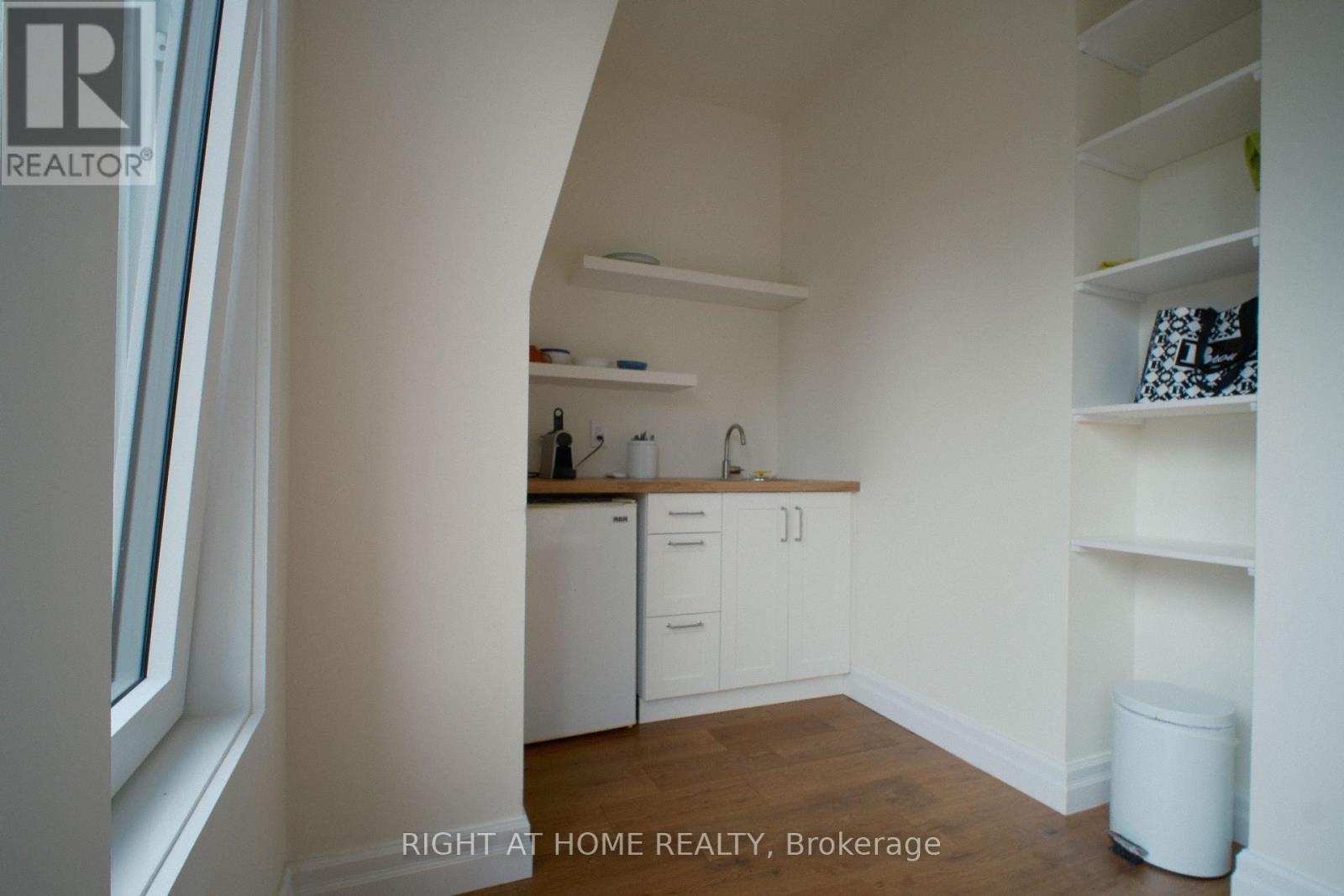 13 Yarmouth Gardens, Toronto (Annex), Ontario  M6G 1W3 - Photo 26 - C12638556