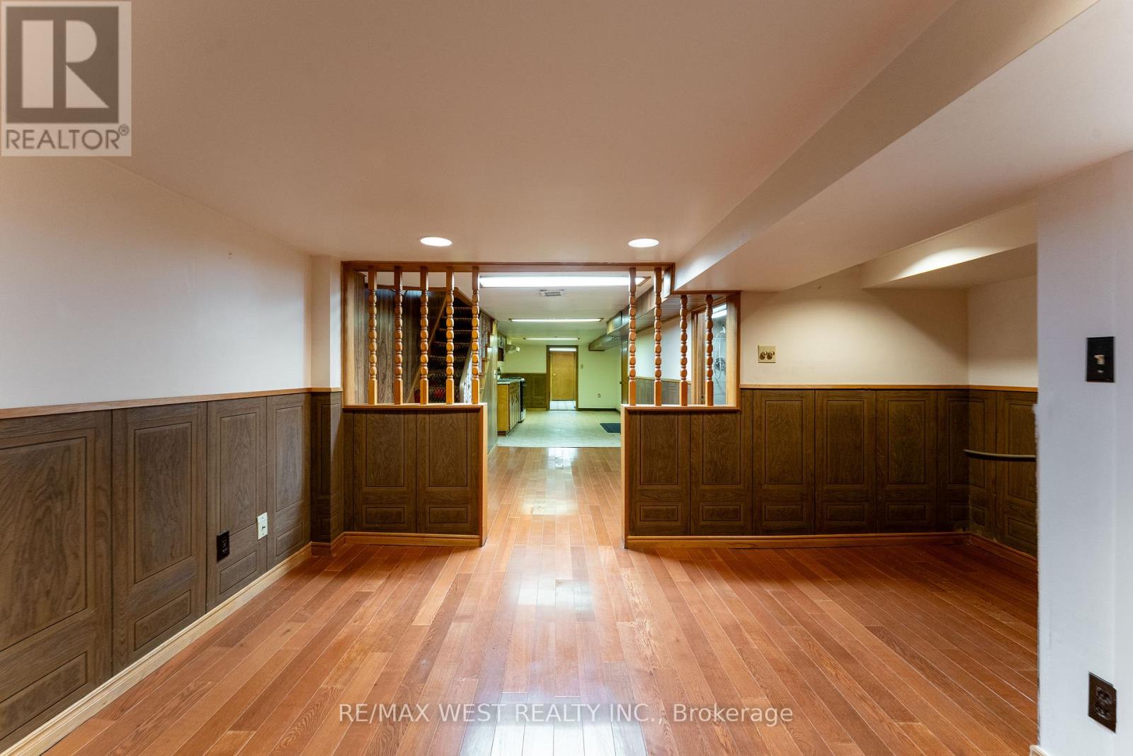 205 Markham Street, Toronto (Trinity-Bellwoods), Ontario  M6J 2G7 - Photo 30 - C12638558