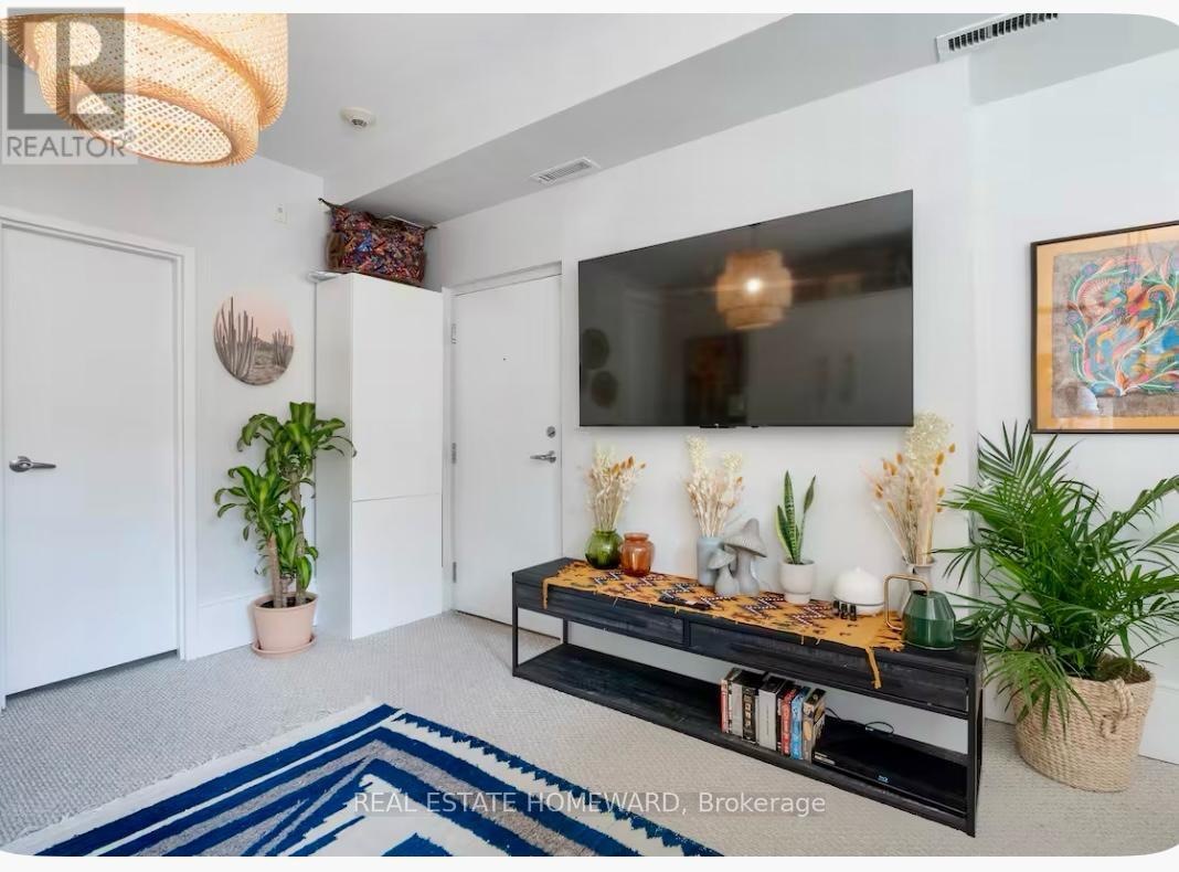 102 (Lower) - 336 Davenport Road, Toronto, Ontario  M5R 1K6 - Photo 11 - C12638576