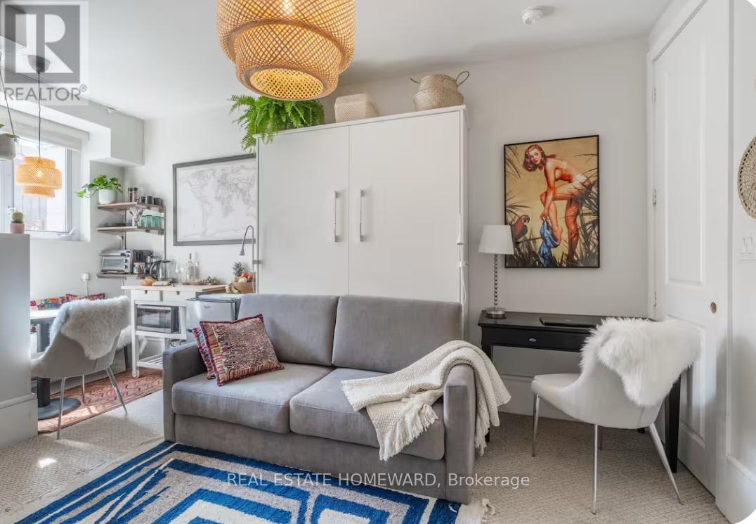 102 (Lower) - 336 Davenport Road, Toronto, Ontario  M5R 1K6 - Photo 2 - C12638576