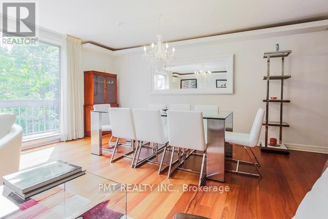 Th3 - 28 Admiral Road, Toronto, Ontario  M5R 2L5 - Photo 11 - C12638598