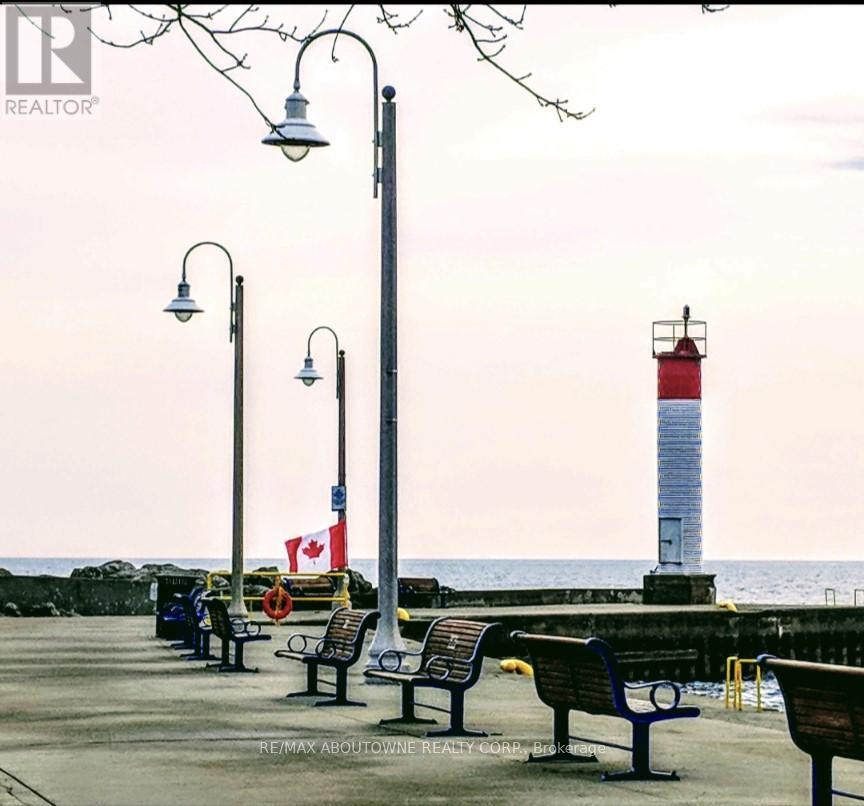 Aph1-07 - 125 Bronte Road, Oakville, Ontario L6L 0H2 - Photo 25 - W12298990