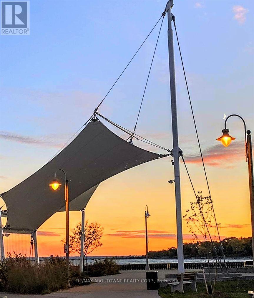 Aph1-07 - 125 Bronte Road, Oakville, Ontario L6L 0H2 - Photo 26 - W12298990