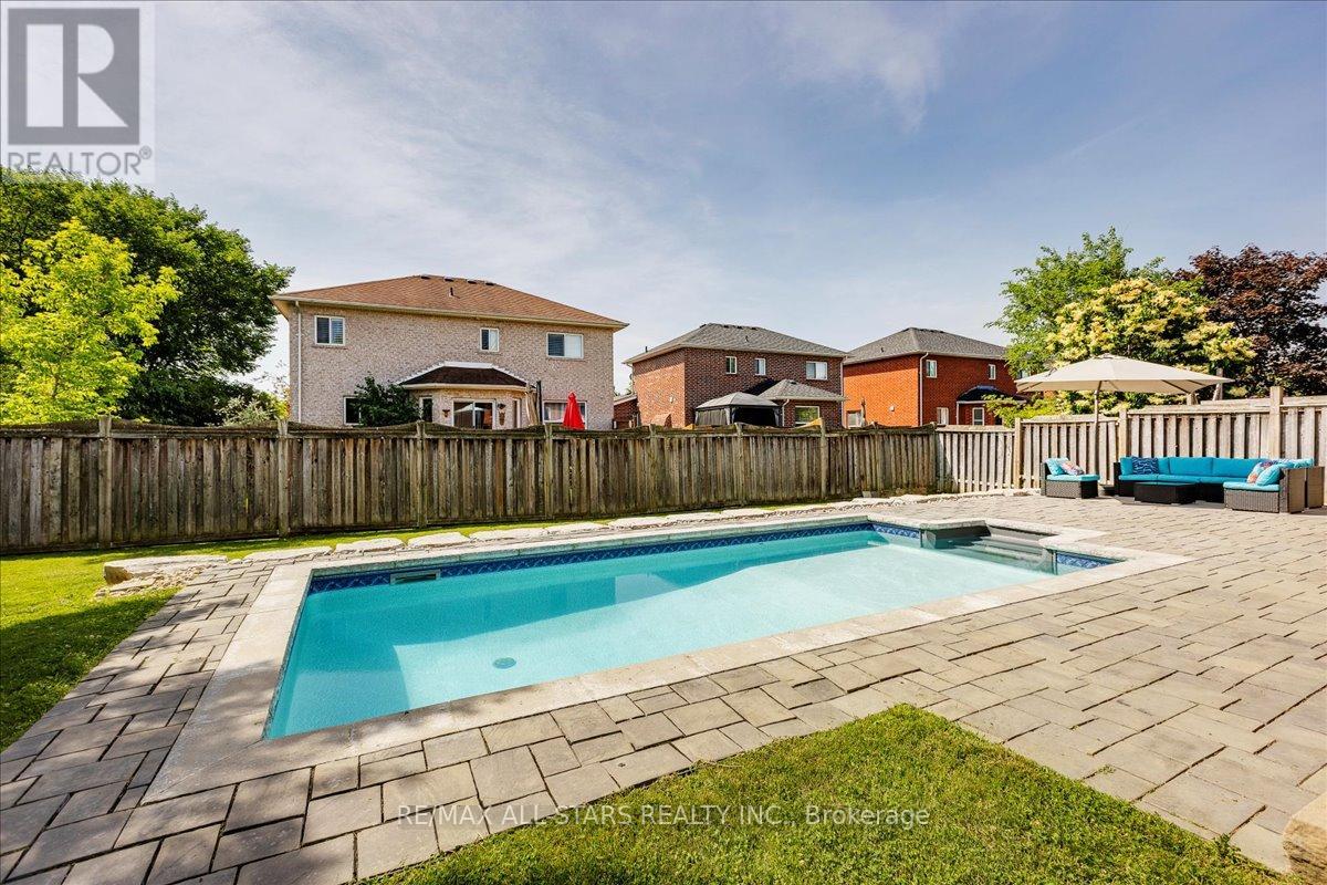 98 Bayview Avenue, Georgina, Ontario  L4P 2S9 - Photo 40 - N12638582