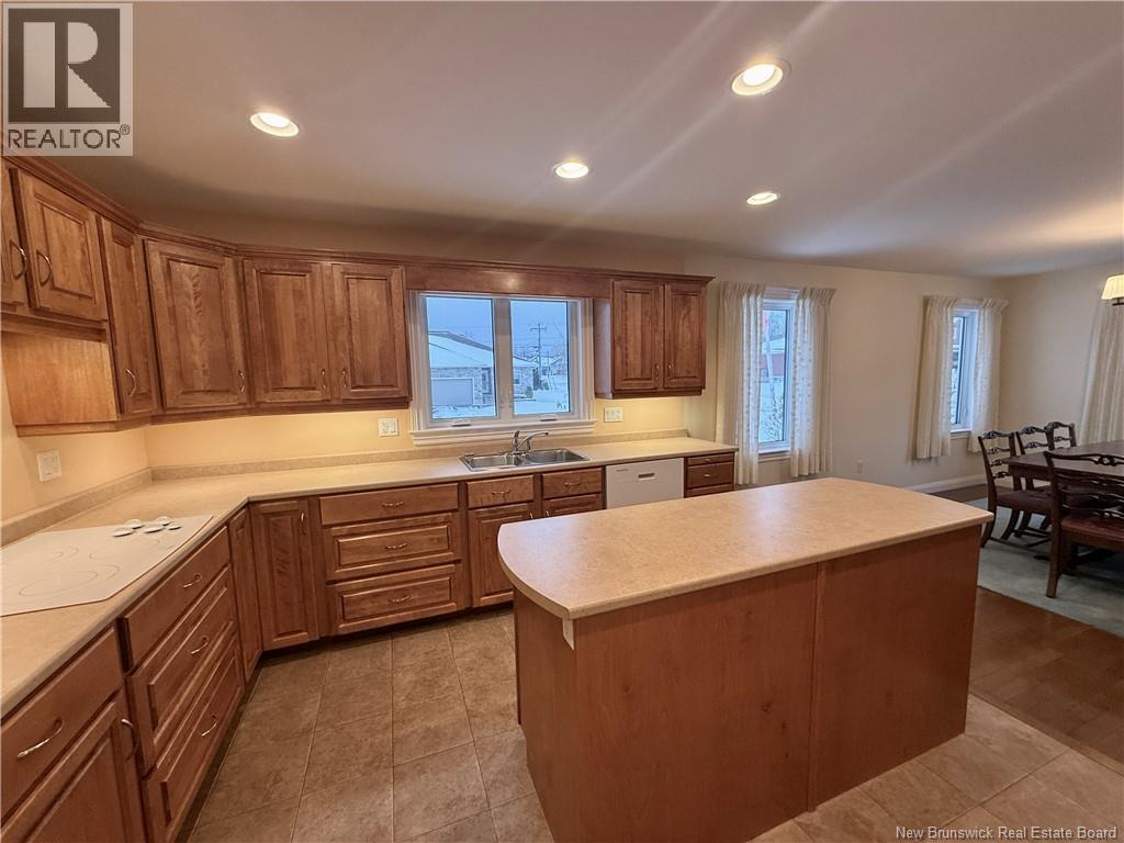 90 Sarahs Lane, Fredericton, New Brunswick  E3B 0G8 - Photo 17 - NB131323