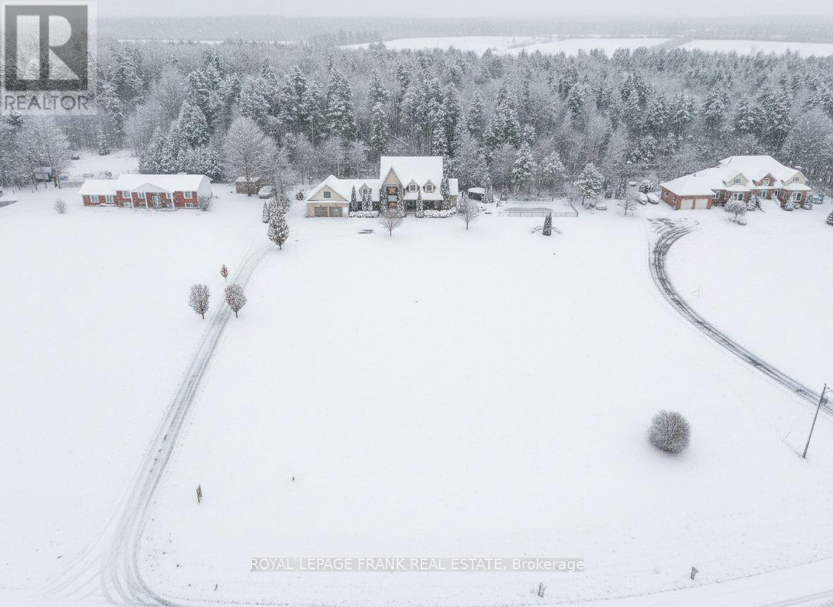 300 Snug Harbour Road, Kawartha Lakes, Ontario  K9V 4R6 - Photo 5 - X12566630