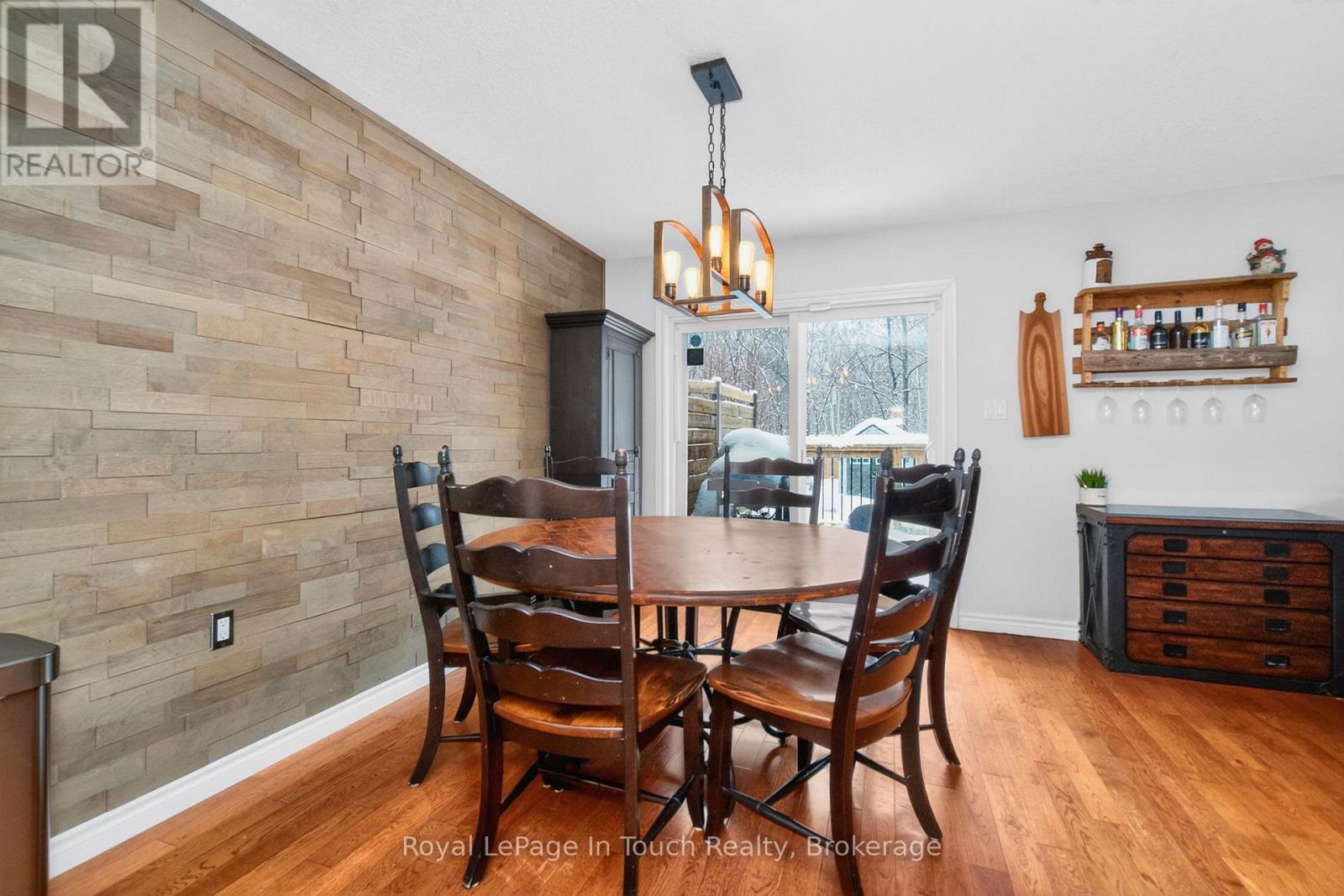 13 Hunter Avenue, Tay (Victoria Harbour), Ontario  L0K 2A0 - Photo 10 - S12638618