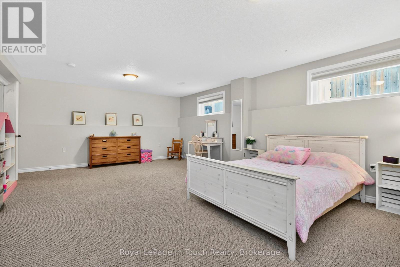 13 Hunter Avenue, Tay (Victoria Harbour), Ontario  L0K 2A0 - Photo 32 - S12638618