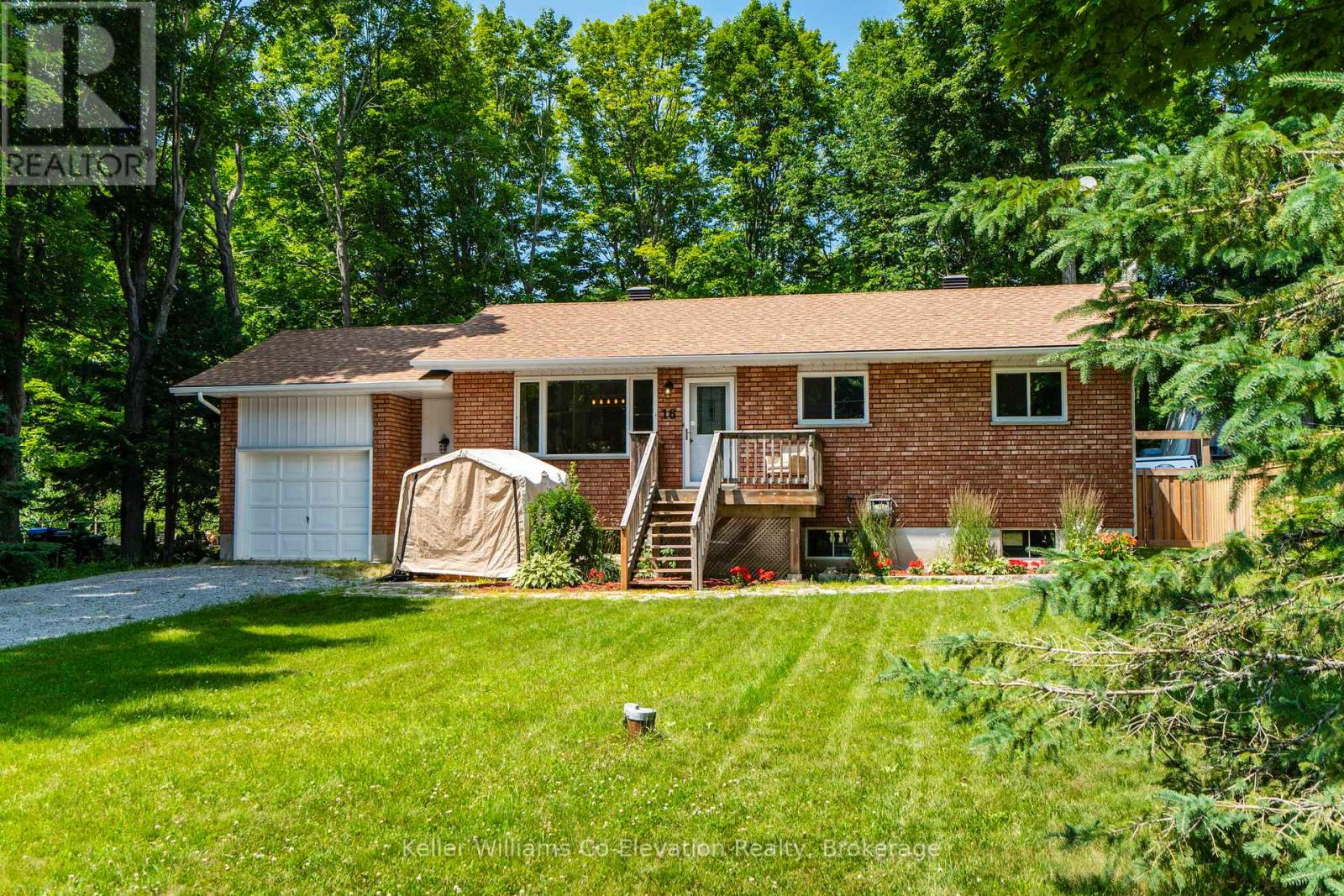 16 MUNDY AVENUE, Tiny, Ontario