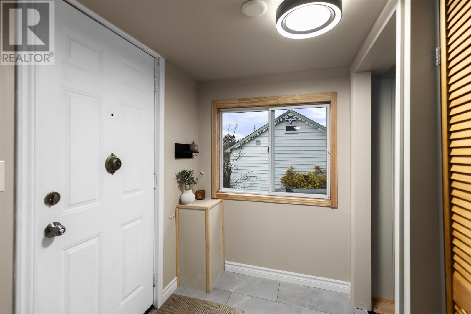 364 Chambers Ave, Sault Ste. Marie, Ontario P6A 4W5 - Photo 18 - SM253212