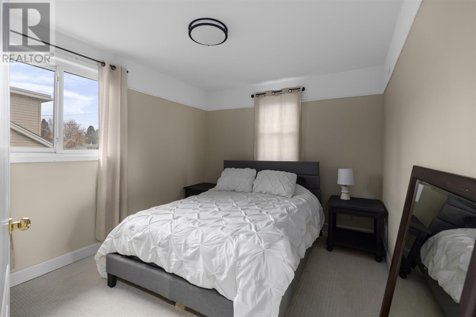 364 Chambers Ave, Sault Ste. Marie, Ontario P6A 4W5 - Photo 11 - SM253212