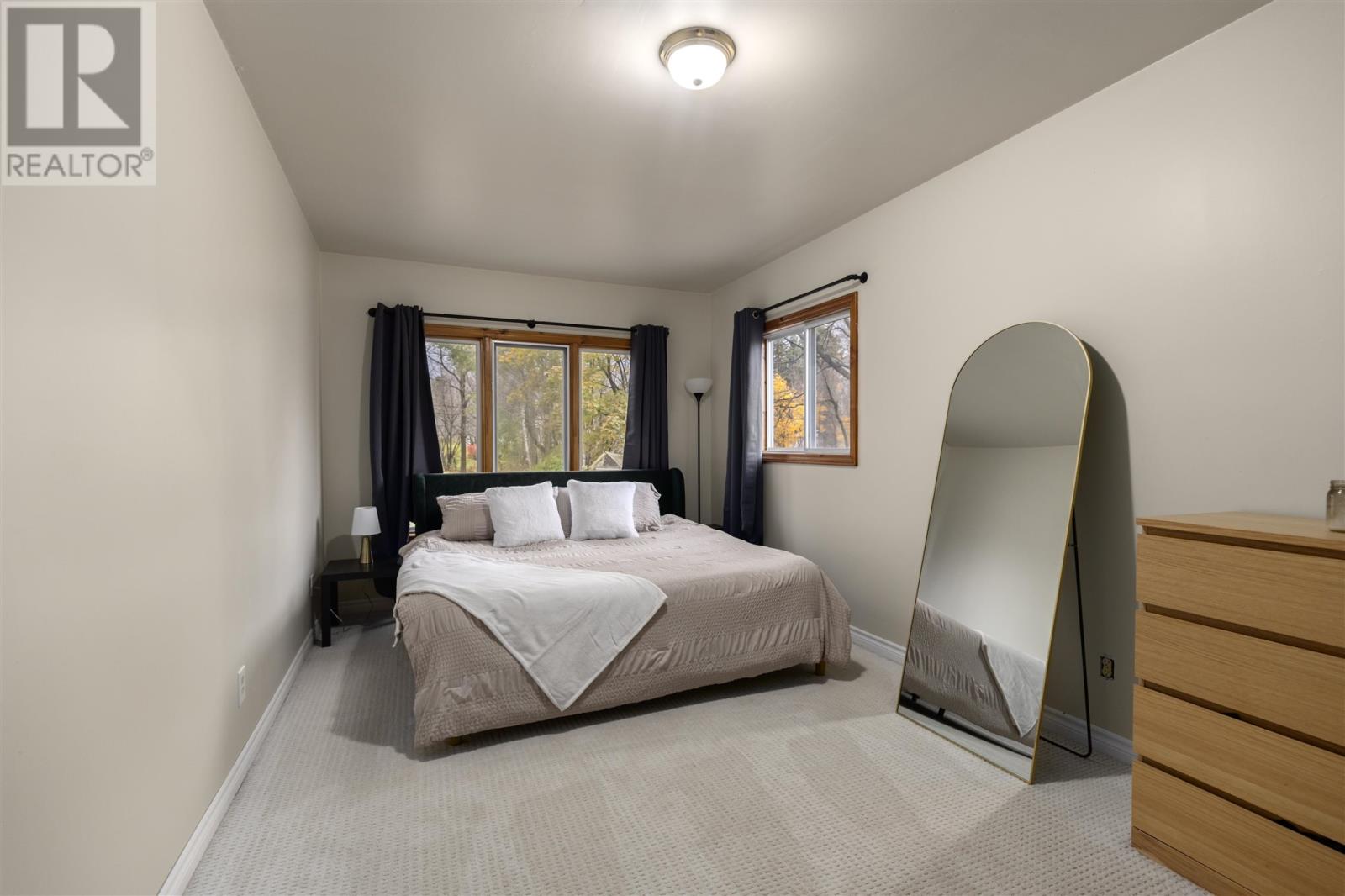 364 Chambers Ave, Sault Ste. Marie, Ontario P6A 4W5 - Photo 8 - SM253212