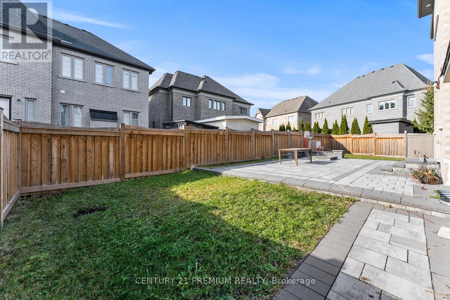 18 Landview Road, Brampton (Toronto Gore Rural Estate), Ontario  L6P 0H7 - Photo 47 - W12638536