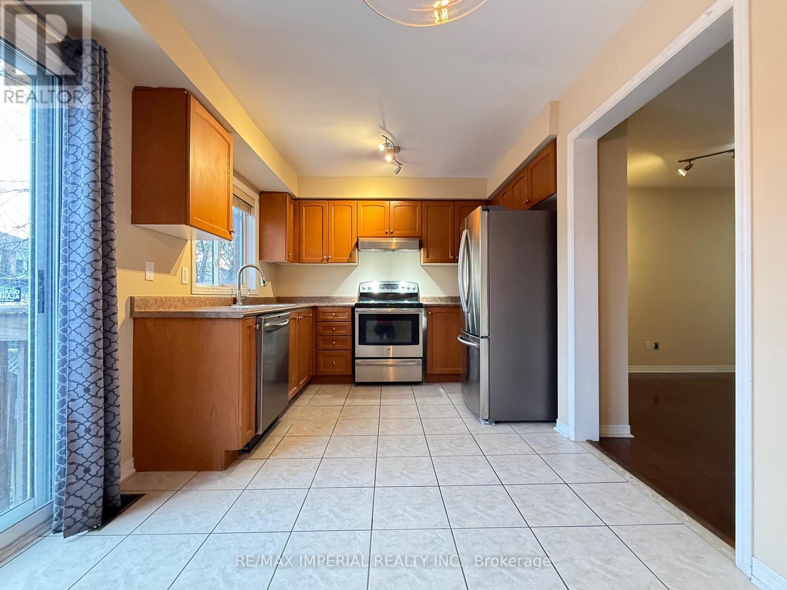 5460 Stella Lane, Burlington (Appleby), Ontario  L7L 6X5 - Photo 8 - W12638542