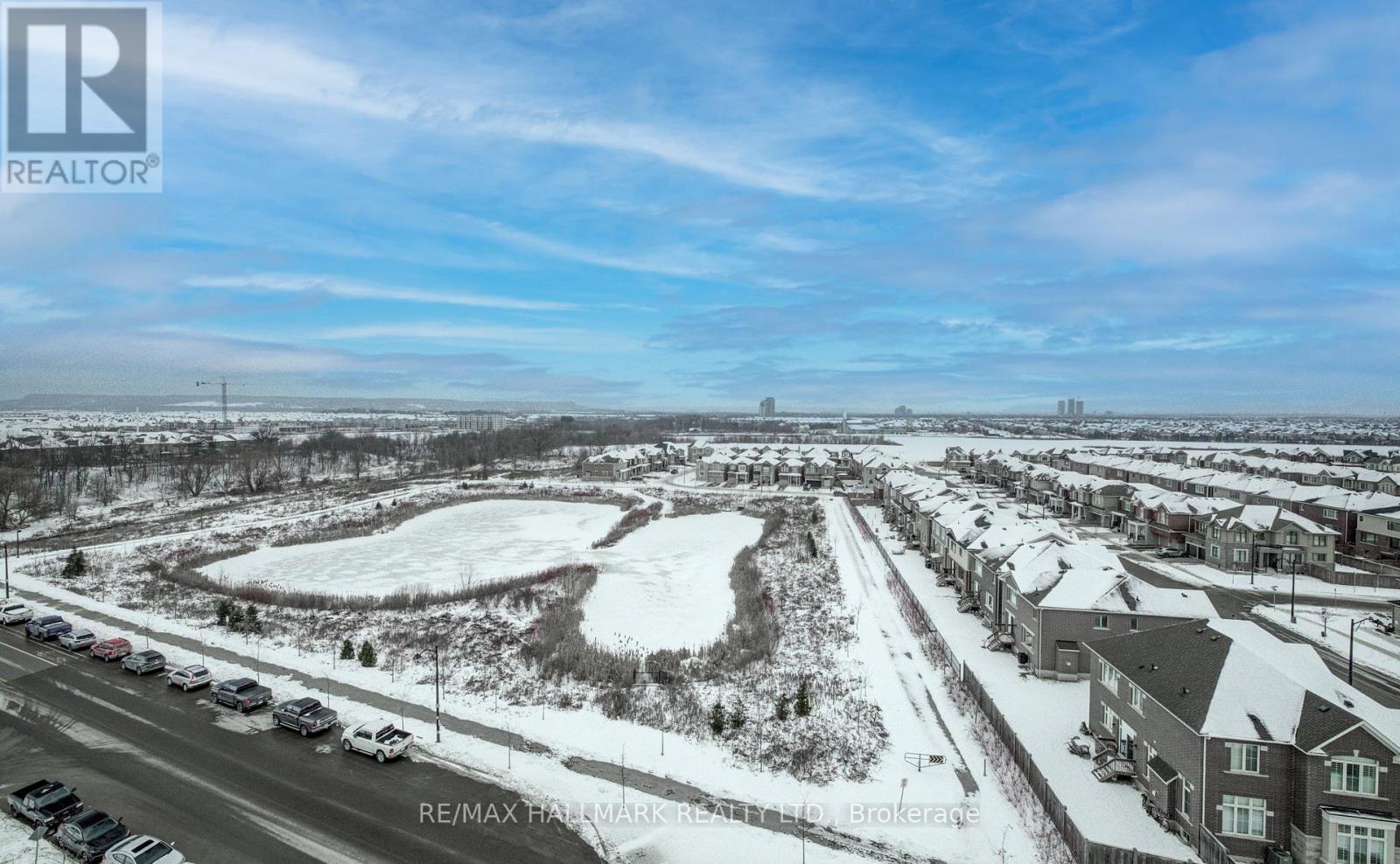 720 Whitlock Avenue, Milton (Cb Cobban), Ontario  L9E 1S2 - Photo 15 - W12638550