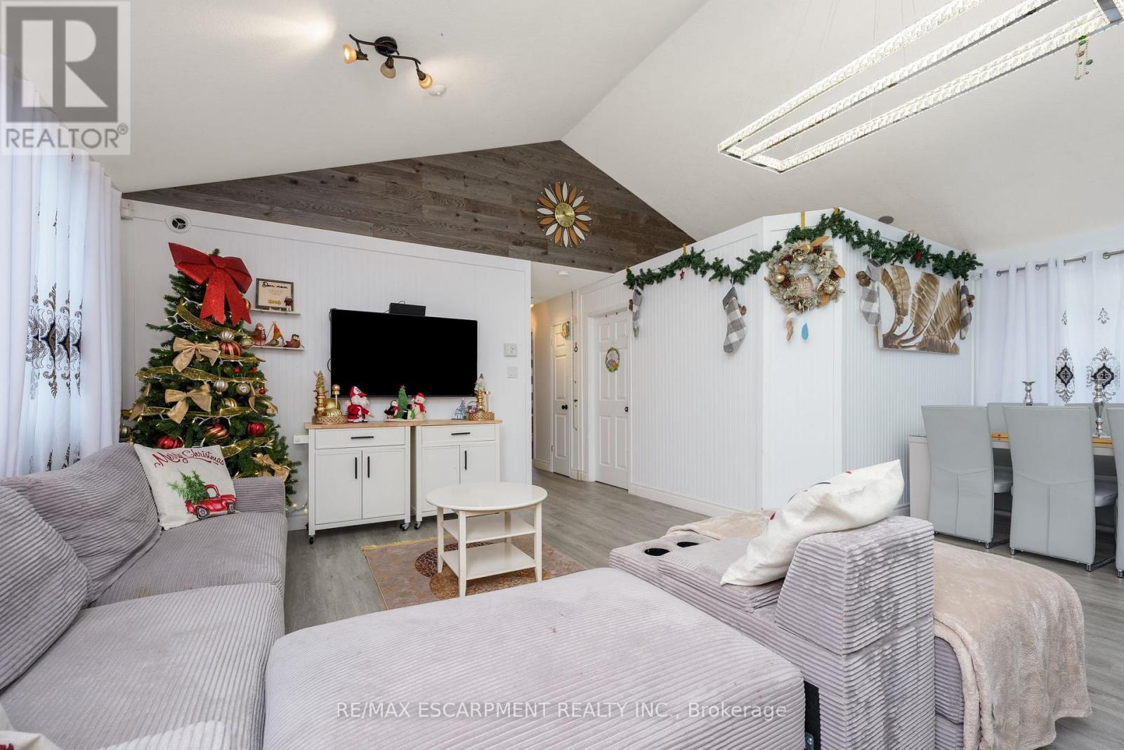 85 Biscayne Crescent, Orangeville, Ontario  L9W 5E1 - Photo 15 - W12638570