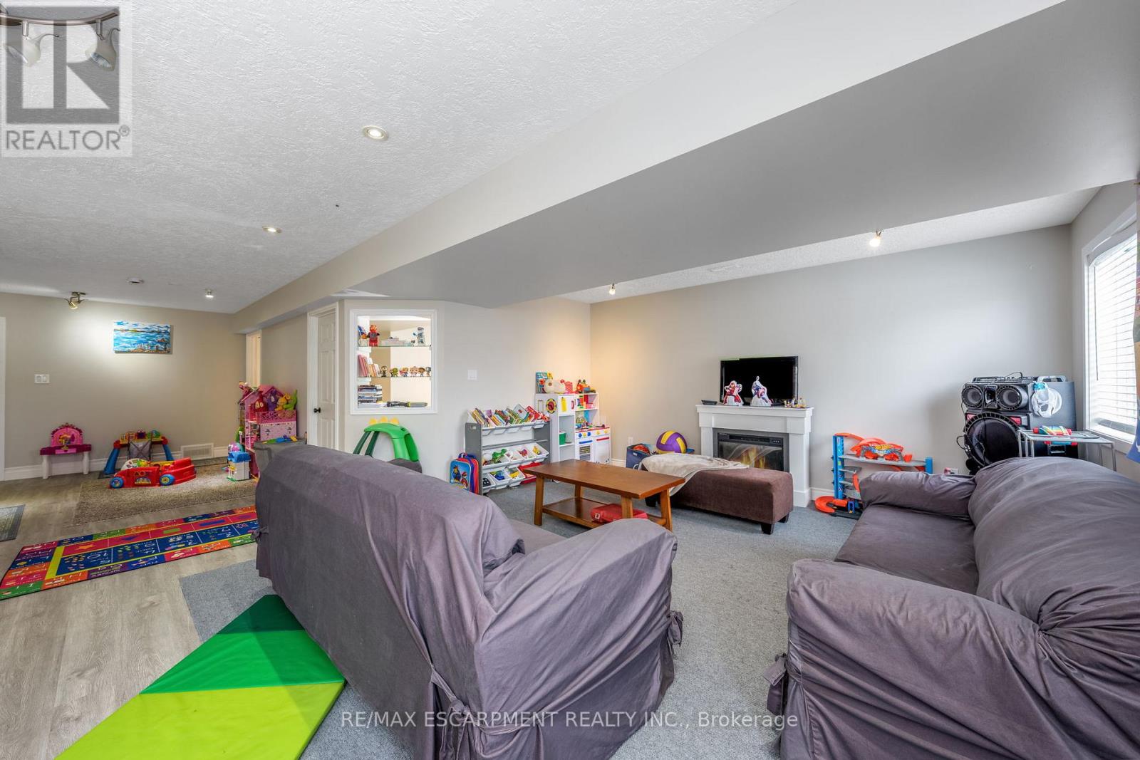 85 Biscayne Crescent, Orangeville, Ontario  L9W 5E1 - Photo 31 - W12638570