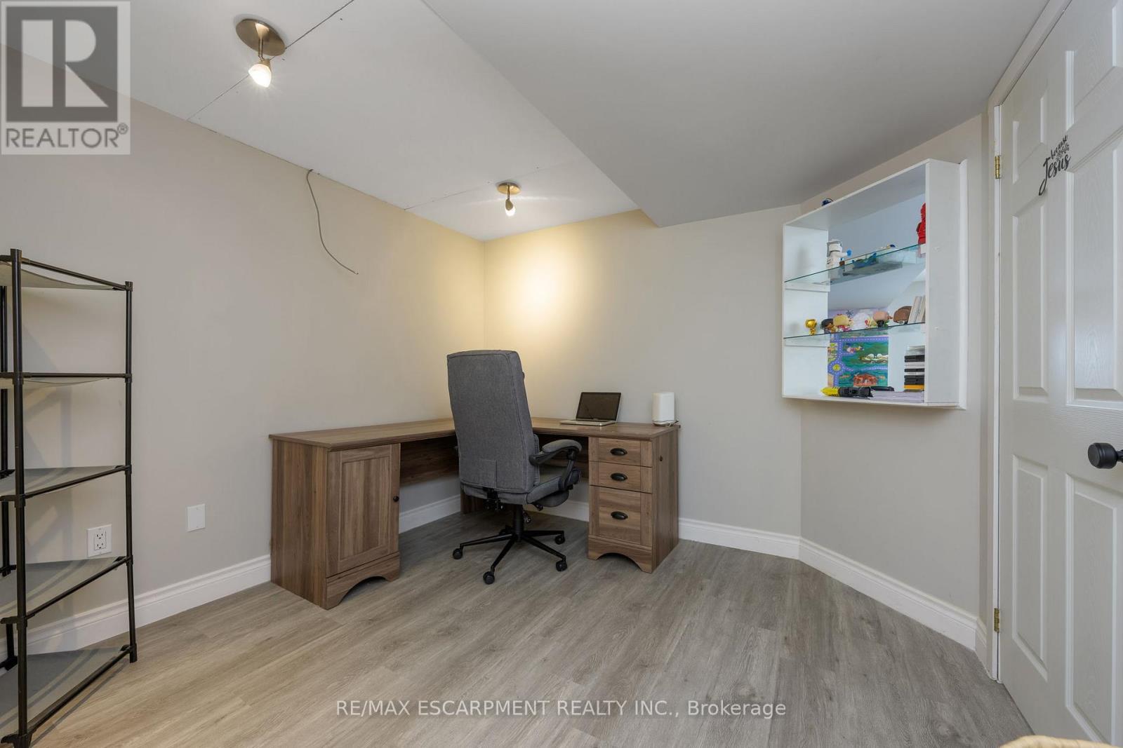 85 Biscayne Crescent, Orangeville, Ontario  L9W 5E1 - Photo 36 - W12638570