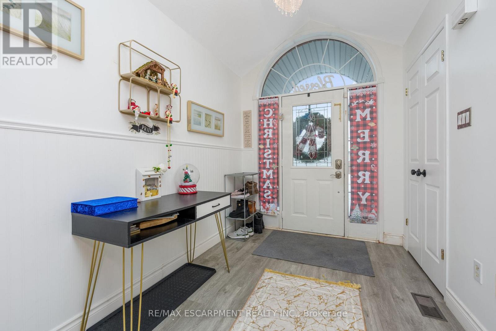 85 Biscayne Crescent, Orangeville, Ontario  L9W 5E1 - Photo 6 - W12638570