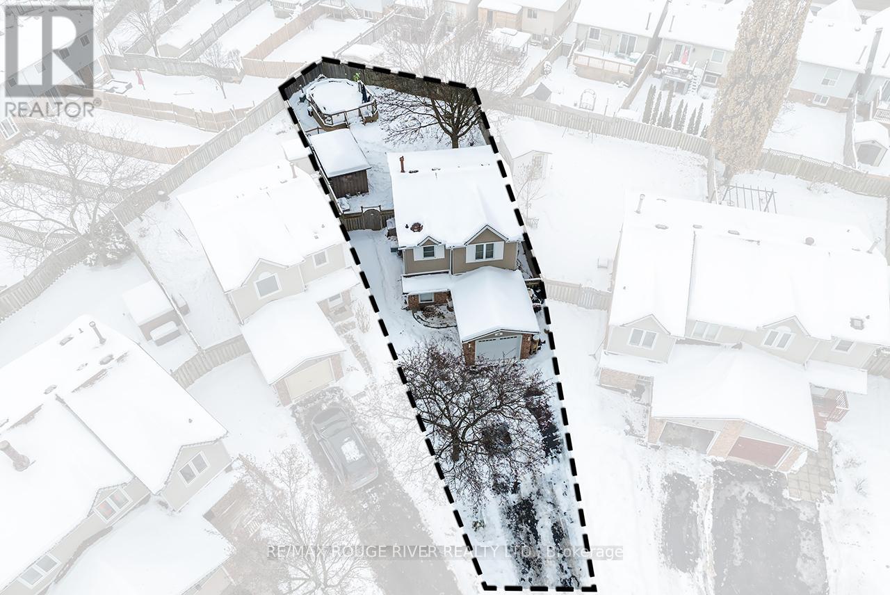 29 Elford Drive, Clarington, Ontario  L1C 4R3 - Photo 2 - E12638616