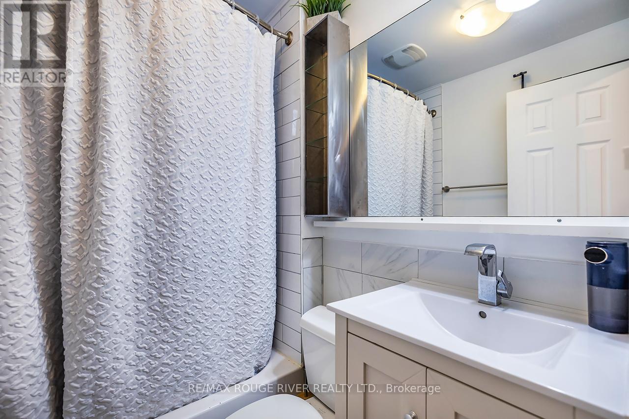 8 Birch Crescent, Ajax, Ontario L1S 1X4 - Photo 11 - E12638686