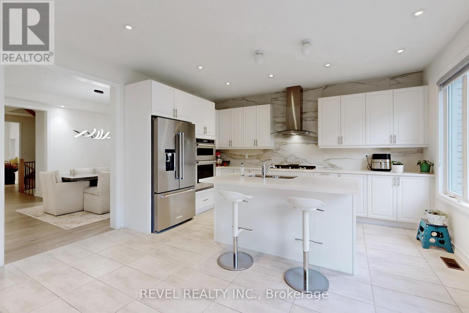 234 Wesmina Avenue, Whitchurch-Stouffville, Ontario  L4A 5C2 - Photo 10 - N12638670