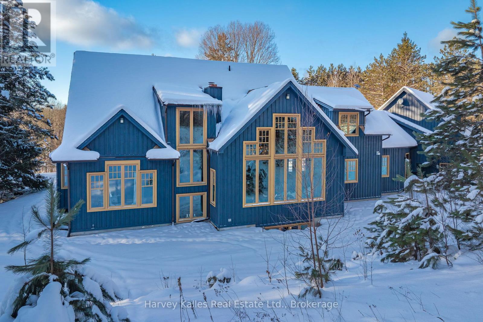 1074 Tally Ho Winter Park Road, Lake Of Bays, Ontario P1H 2J6 - Photo 3 - X12638636